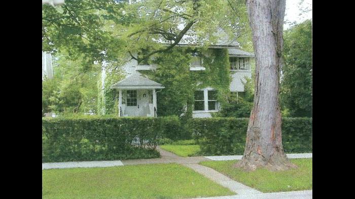 Spruce Street home in 2004, before it was torn down.
