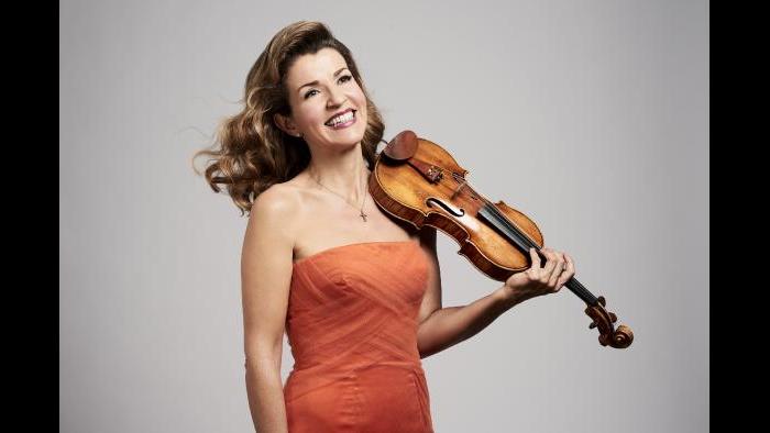Anne-Sophie Mutter (Credit: Bastian Achard)