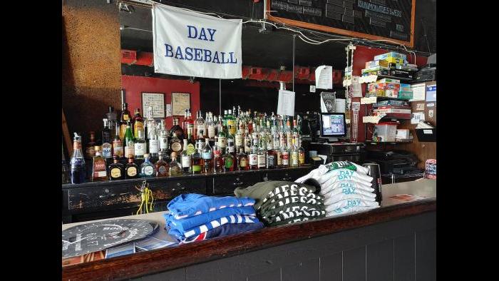 Nisei Lounge. (Erica Gunderson / WTTW News)