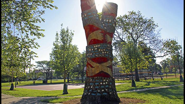 Turning Trees into Art | Chicago News | WTTW