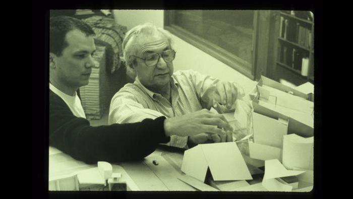 Working on early models for Walt Disney Concert Hall with Michael Maltzan. (Gehry Partners LLC)