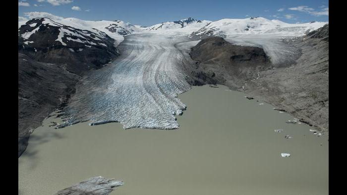 The Bridge Glacier in 2012. (James Balog / Museum of Science and Industry)