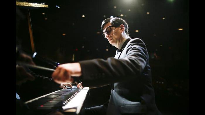 Hershey Felder as Irving Berlin. (Courtesy of Eighty-Eight Entertainment)