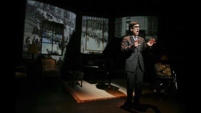 Hershey Felder as Irving Berlin. (Courtesy of Eighty-Eight Entertainment)