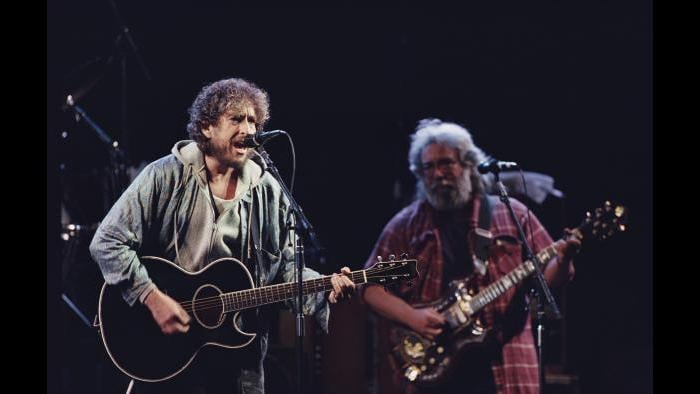 Bob Dylan and Jerry Garcia perform at Day on the Green in Oakland, California, 1987. (Courtesy of Ken Friedman)