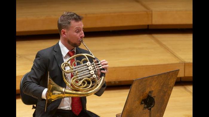 CSO Principal Horn David Cooper. (Credit: Todd Rosenberg Photography)