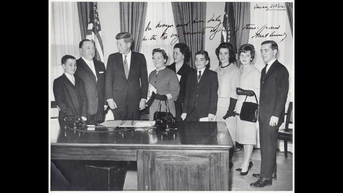 (UIC’s Richard J. Daley Library)