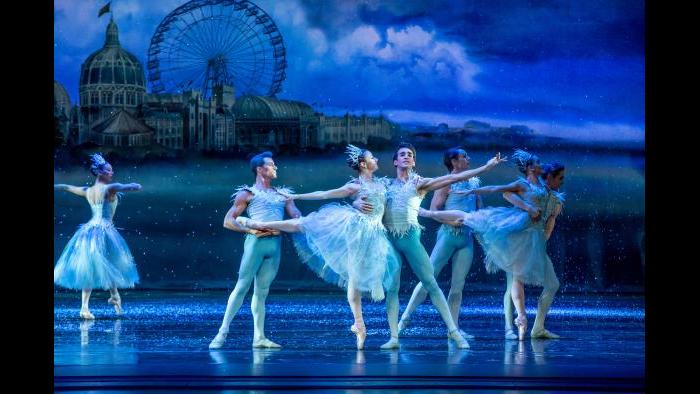 Derrick Agnoletti, Nicole Ciapponi, Edson Barbosa and ensemble in “The Nutcracker.” (Photo by Cheryl Mann)