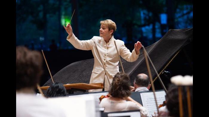 Marin Alsop (Credit: Patrick Gibson)