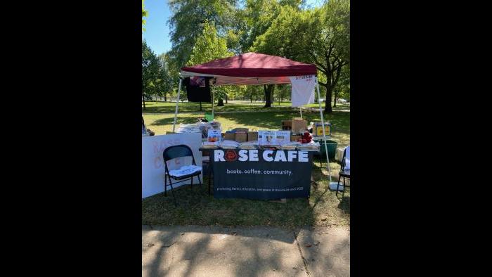 A book drive in Palmer Park in the Roseland community took place on Saturday, Sept. 19, 2020. (Courtesy Iesha Malone)