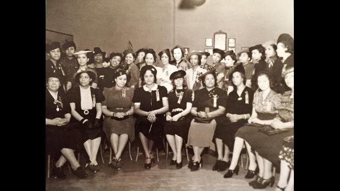 The original members of the Chicago Women's Golf Club, 1938.