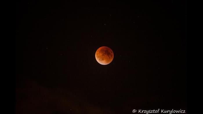 Photo by Krzysztof Kurylowicz: I see a Bad Moon rising ...