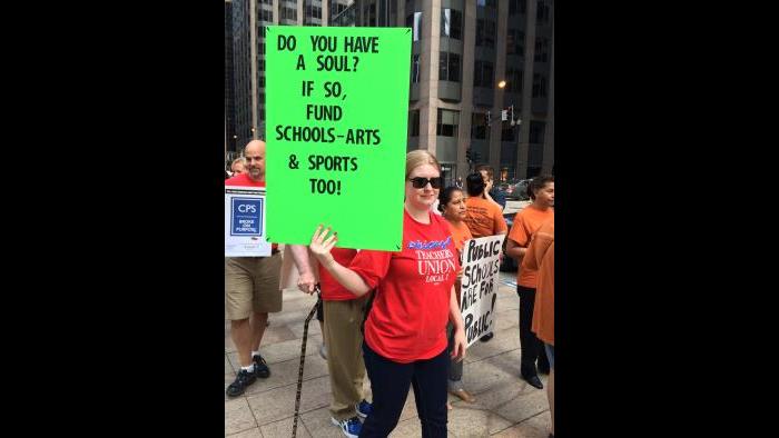 Dueling rallies outside CPS district headquarters in the Loop.