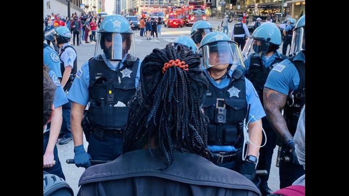 Scenes from Chicago protests on Saturday, May 30, 2020 over the killing of George Floyd. (Hugo Balta / WTTW News)