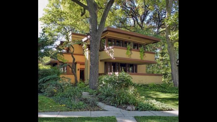 The Laura Gale House in Oak Park, Illinois.