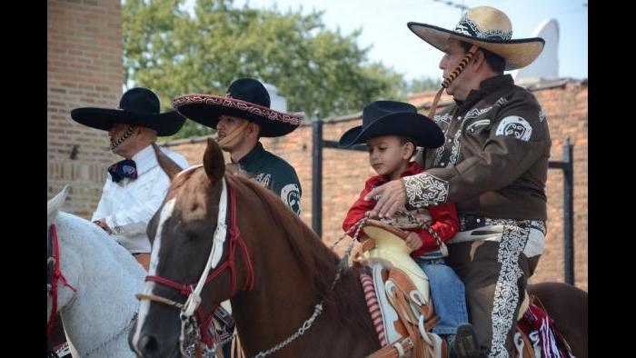 The Mexican Independence Day Parade in South Chicago. (Courtesy of the Mexican Patriotic Club)