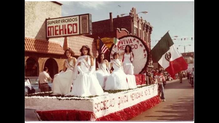 The Mexican Independence Day Parade in South Chicago. (Courtesy of the Mexican Patriotic Club)
