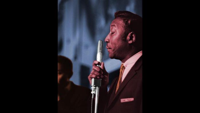 Muddy Waters performing at Pepper’s Lounge in Chicago, 43rd and Vincennes, 1961. Raeburn Flerlage image, colorized.