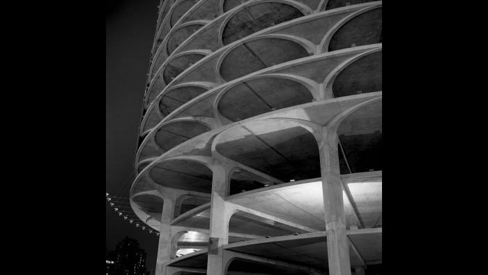 Marina City, designed by the Chicago architect Bertrand Goldberg. (Courtesy the Richard Nickel Archive/ Ryerson and Burnham Archives/ The Art Institute of Chicago)