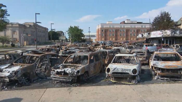 Damage in Kenosha, Wisconsin, on Aug. 27, 2020. (WTTW News)