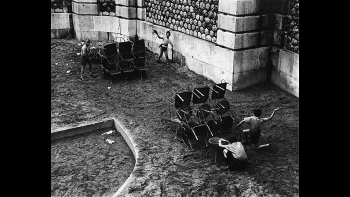 (© Sabine Weiss / Courtesy Stephen Daiter Gallery, Chicago)