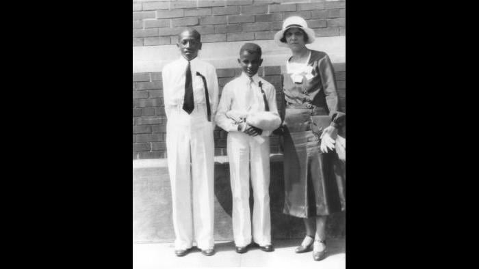 (Courtesy of Timuel Black and the Vivian G. Harsh Research Collection)