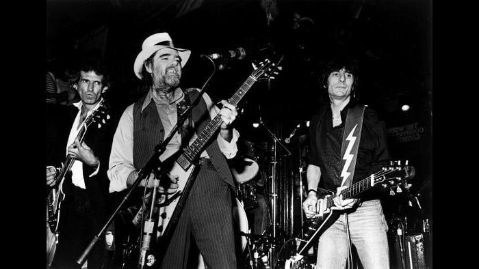 Lonnie Mack plays with the Rolling Stones at the Lone Star in New York City on July 10, 1985. (Courtesy of Alligator Records)