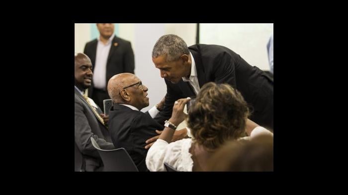 With Barack Obama (Courtesy of Timuel Black and the Vivian G. Harsh Research Collection)