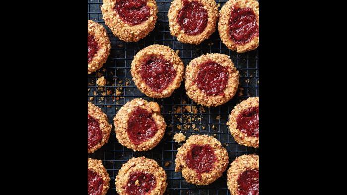 Peanut butter thumbprints with strawberry (Dan Goldberg © 2015)
