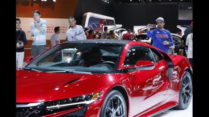 (Chicago Auto Show)