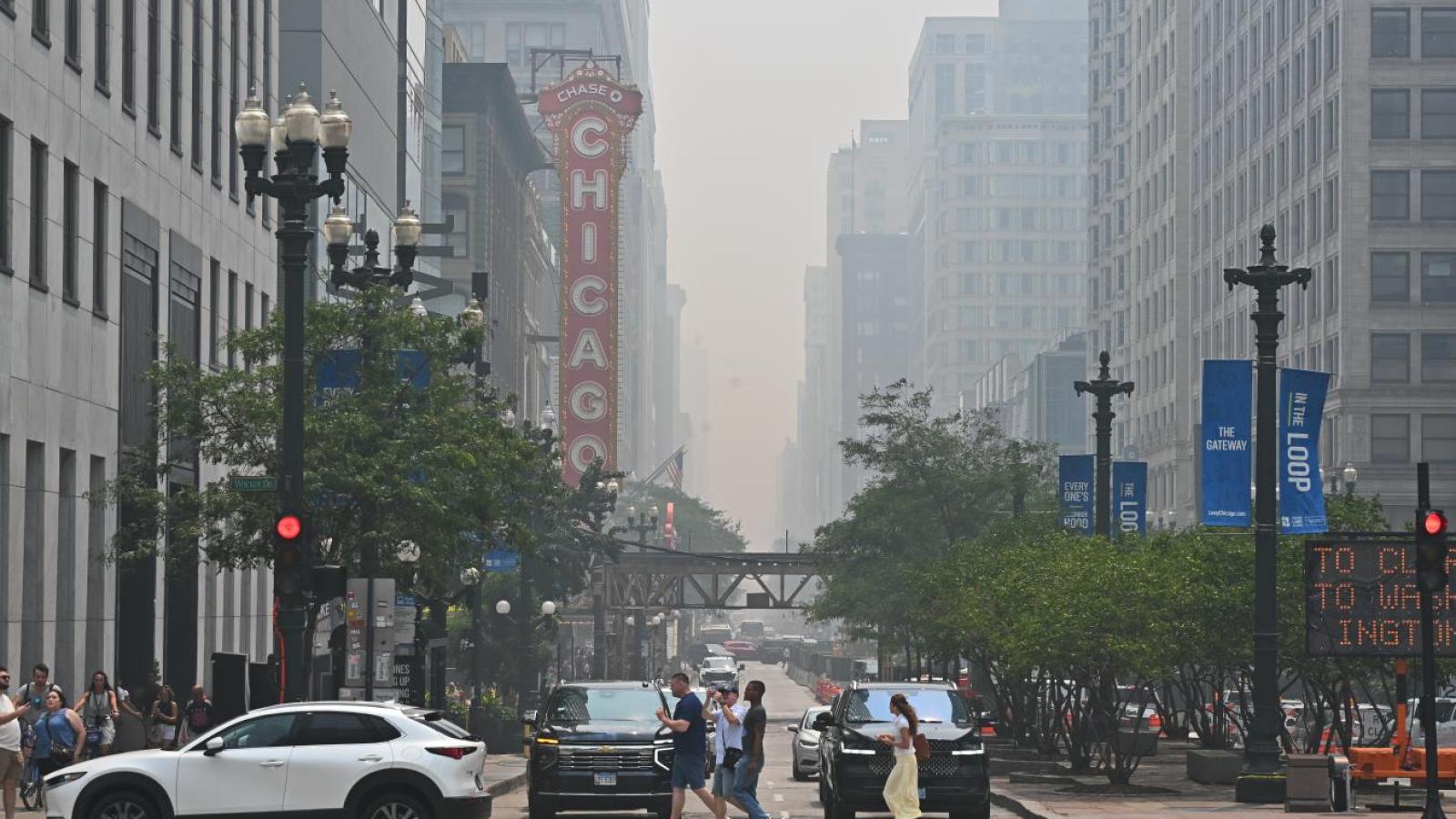 Wildfire smoke blankets Chicago as a hazardous air quality alert is issued on July 16, 2026. (Victor Hilitski / WTTW News)