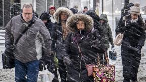 Morning commuters face a tough slog on Wacker Drive in Chicago, Monday, Jan. 28, 2019. (Rich Hein / Chicago Sun-Times via AP) Morning commuters face a tough slog on Wacker Drive in Chicago, Monday, Jan. 28, 2019. (Rich Hein / Chicago Sun-Times via AP)