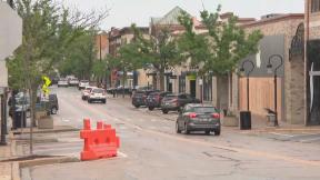 A scene from downtown Aurora on Monday, June 1, 2020. (WTTW News) A scene from downtown Aurora on Monday, June 1, 2020. (WTTW News)