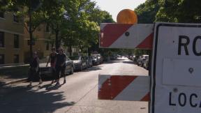 Some streets across the city are closing to vehicles and encouraging pedestrians, cyclists and rollerbladers. (WTTW News) Some streets across the city are closing to vehicles and encouraging pedestrians, cyclists and rollerbladers. (WTTW News)