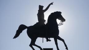 This Jan. 27, 2017 file photo shows a statue of George Washington in Richmond, Va. (AP Photo / Steve Helber) This Jan. 27, 2017 file photo shows a statue of George Washington in Richmond, Va. (AP Photo / Steve Helber)